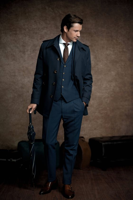 Trench sur mesure bleu profil Trench sur mesure bleu profil