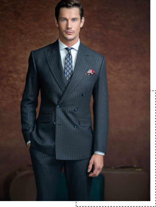 Costume croisé gris à rayures sur mesure Costume croisé gris à rayures sur mesure