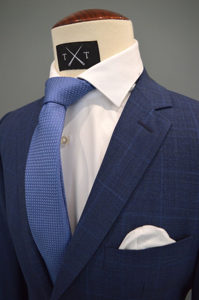 Costume sur mesure Tailortrucks Prince de Galles bleu tissu Maison Loro Piana